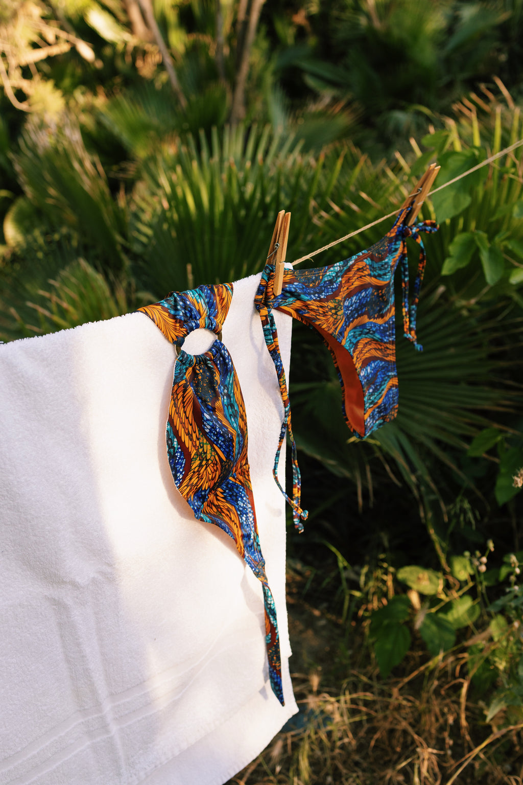 JUA — Bikini (Strapless)